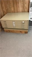 Desk drawer organizer aprox 29” x 46” x 35” on