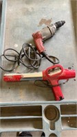 Milwaukee cordless caulk & adhesive gun (