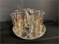 Vintage glass set,missing two glasses