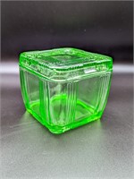 Crisscross Green Square Ref Jar with Lid