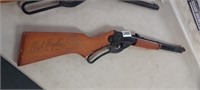 DAISY RED RYDER BB GUN