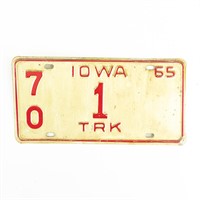 Iowa 1965 Truck License Plate #1