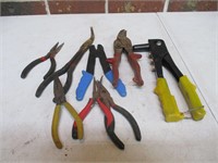 Tool Lot - Needle Nose Pliers