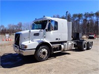 2016 Volvo VHD T/A Hiway Tractor - Sleeper - Heavy