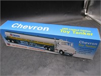 1999 Chevron Toy Tanker