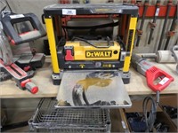 Dewalt Thickness Planer