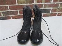 Women's Water Proof Boots sz 9.5