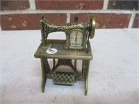 Mini Sewing Machine Clock