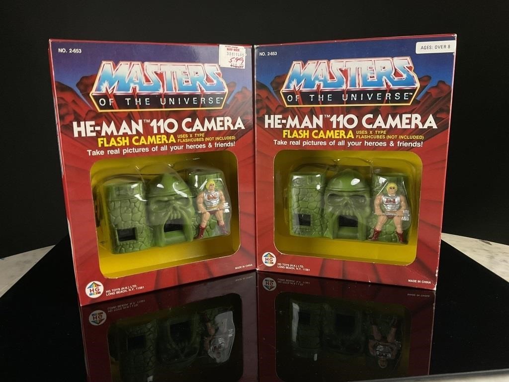 Lot of 2 He-Man Masters of the Universe camerad