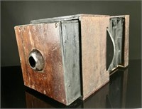 Homemade? Antique wood camera