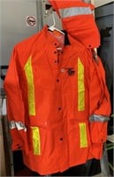 New Reflector Waterproof Rain Suit(size large)