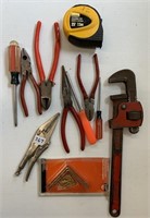 Assortment of tools (see photo)(NO SHIPPING)