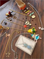 Lot 2 of Vintage Kids Jewelry