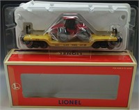 LIONEL FLAT CAR WITH ERTL 4WD TRACTOR O/27 GAUGE