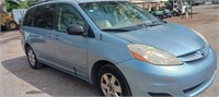 2008 Toyota Sienna CE 8-Passenger