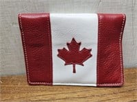 ROOTS Genuine LEATHER CANADA Flag Passport Holder
