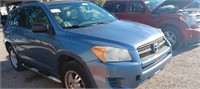 2010 Toyota RAV4 Base runs/moves