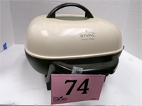 RIVAL COVERED ELECTRIC SKILLET
