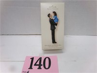 HALLMARK RHETT AND BONNY GWTW ORNAMENT