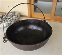 Seasoned (smooth) Griswold cast iron pan 11"
