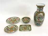 (5) pieces of Rose medallion porcelain, to