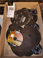 LOT VARIOUS CUTTING WHEEL DISCS.- MOST NEW