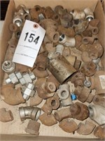 LOT METAL PIPE FITTINGS- ELBOWS- T'S & SUCH