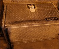 BUYERS DIAMOND PLATE TRUCK BOX W/ BRACKETS