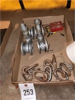 2 METAL TOLLEY LIKE ROLLERS- CHAIN LINKS