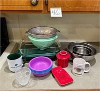 Kitchen Lot with Strainers