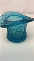 Daisy and button blue hat toothpick holder