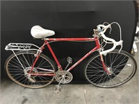Older Schwinn Men's Bicycle