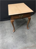 Thomasville Oak  1 Drawer Side Table