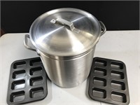 Large Aluminum Stock Pot & 8 Count Mini-Bread Pans