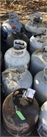 5 Metal Propane Tanks