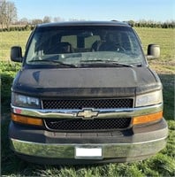 Van Chevy Express Midwest Vans Conversion