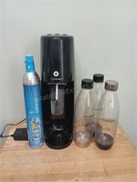 Sodastream w Bottles & Cartridge