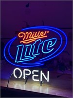 Neon Miller Lite Open Sign