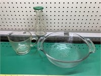 Anchor hocking casserole dish, measuring cup,
