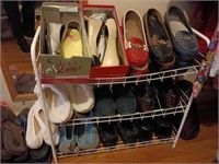 Women's Shoe Rack w Shoes - Size 10/