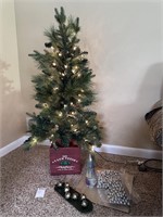 4 ft Tree, Christmas Decor