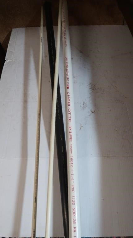 PVC Pipes 2-7'x1/2", 1-1.5"x5'
