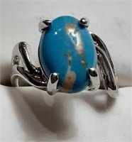 RING W/ TURQUOISE COLOR STONE MARKED 925 SZ 7
