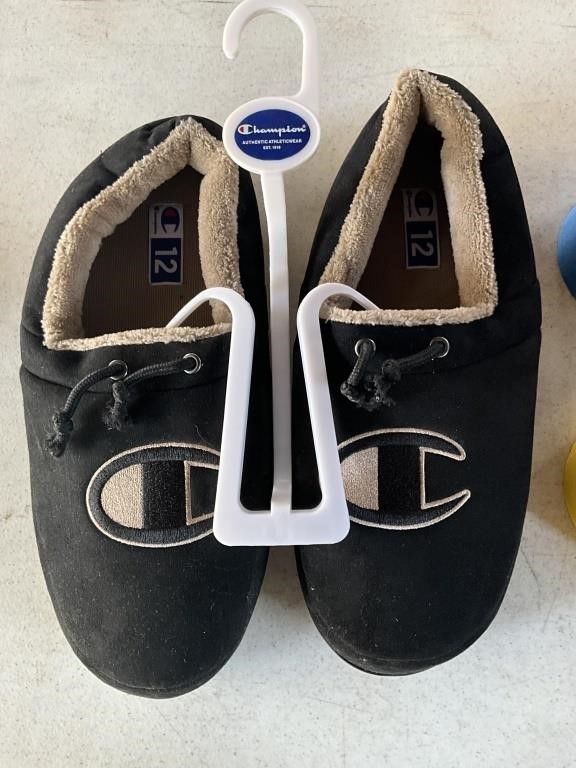Champion slippers size 12