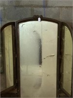 Vintage Vanity with Bifold Mirror