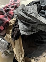 Lot of woman’s clothes s-xl
