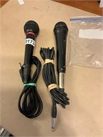 2 microphones with cords