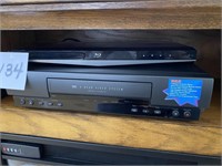 BLU-RAY PLAYER & VHS PLAYER