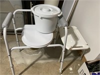 HANDICAP SHOWER CHAIR & POTTY