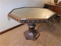 ANTIQUE TABLE